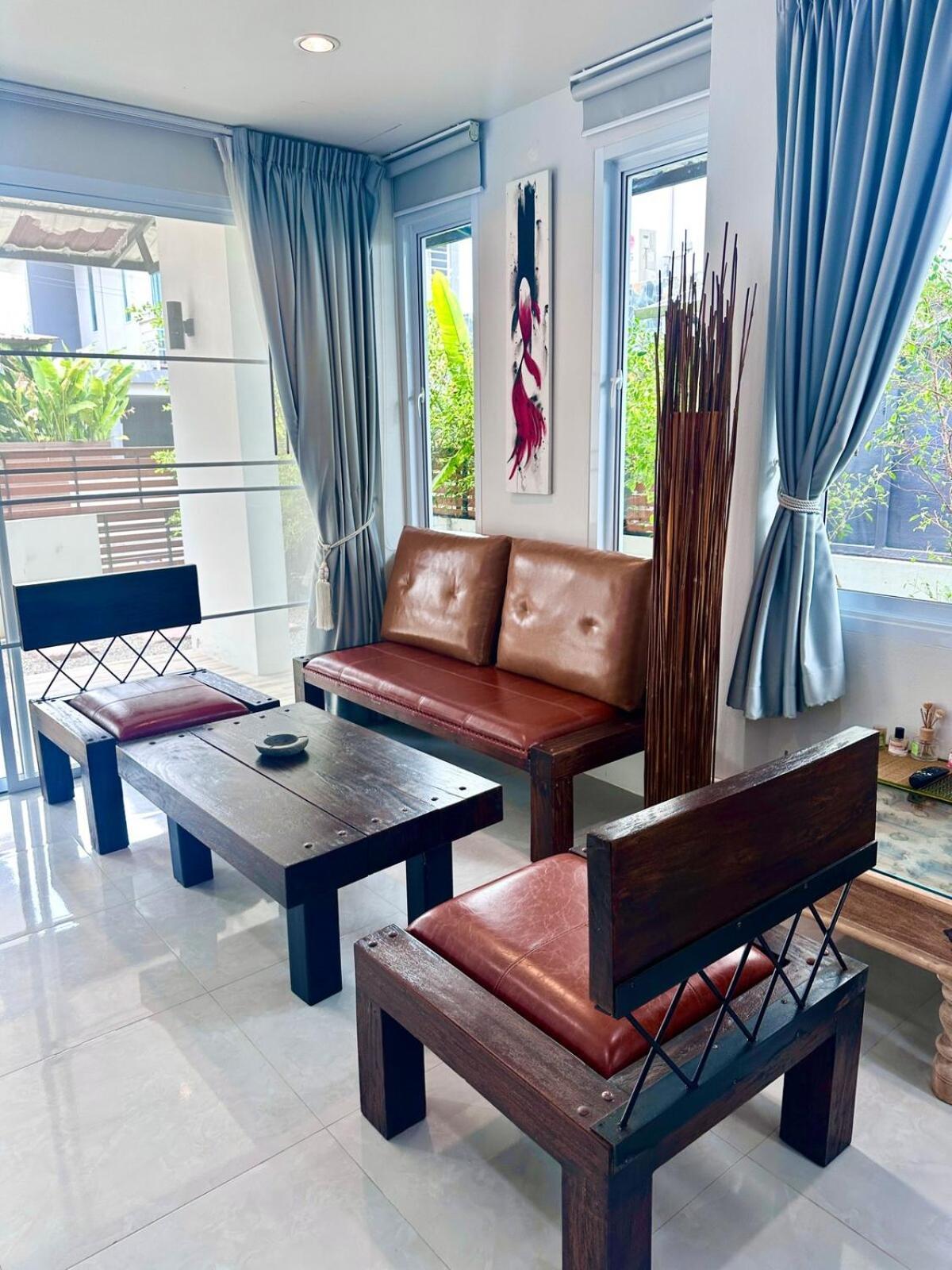 Y * Ko Samui